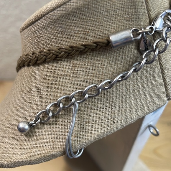 Necklace authentic Chico’s 🦋 - Picture 6 of 7